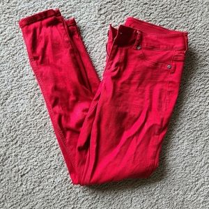 Red skinny jeggings